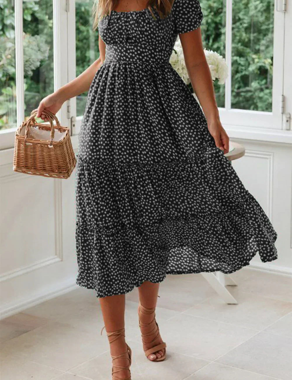 Alda | Vestido midi com padrão floral