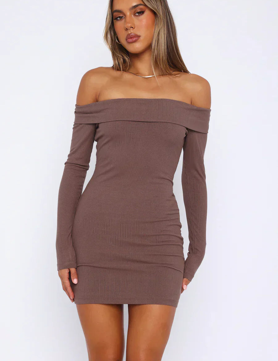 Catarina - Vestido Elegância Atrevida
