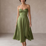 Lena | Vestido Midi Elegante de Ombros Nus