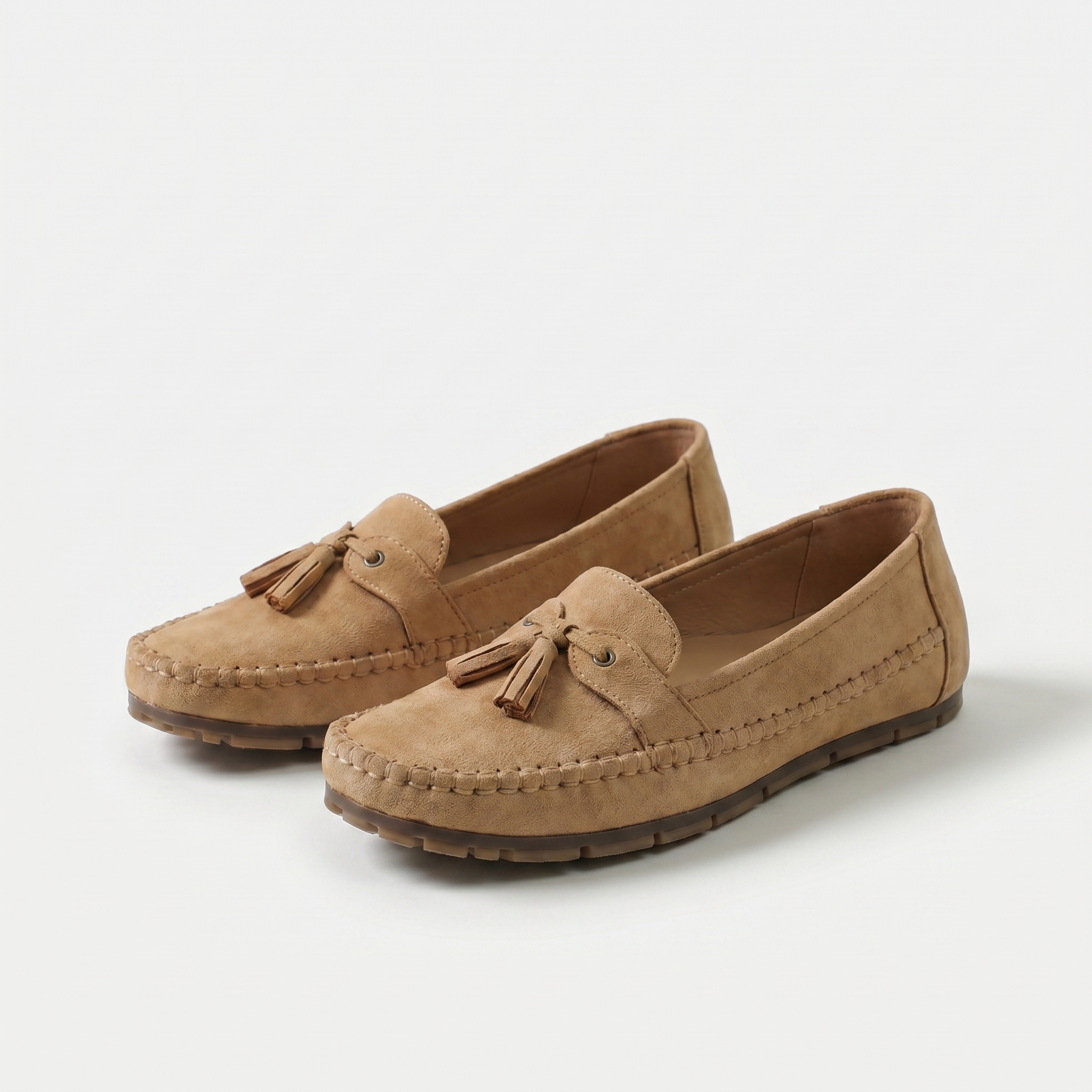 Nadine - Loafers Clássicos com Detalhe em Franja